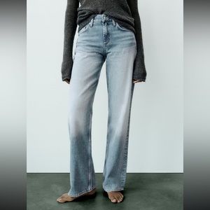 NWT Zara jeans mid rise wide leg light wash